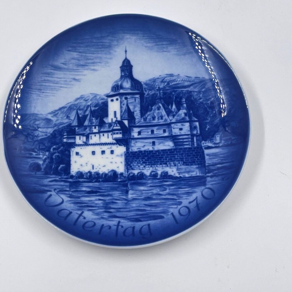 Vintage 1970 Bareuther Fathers Day Collector Plate Castle Pfalz Germany Blue